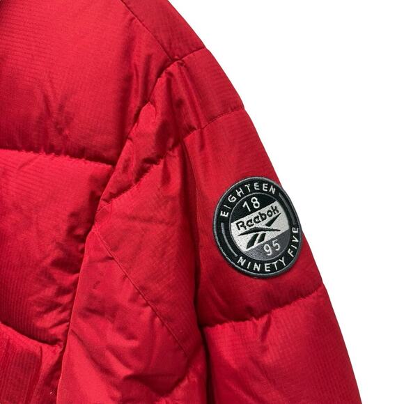 Reebok 1895 Men's Puffer Jacket Hooded Red Size Large - Picture 3 of 9